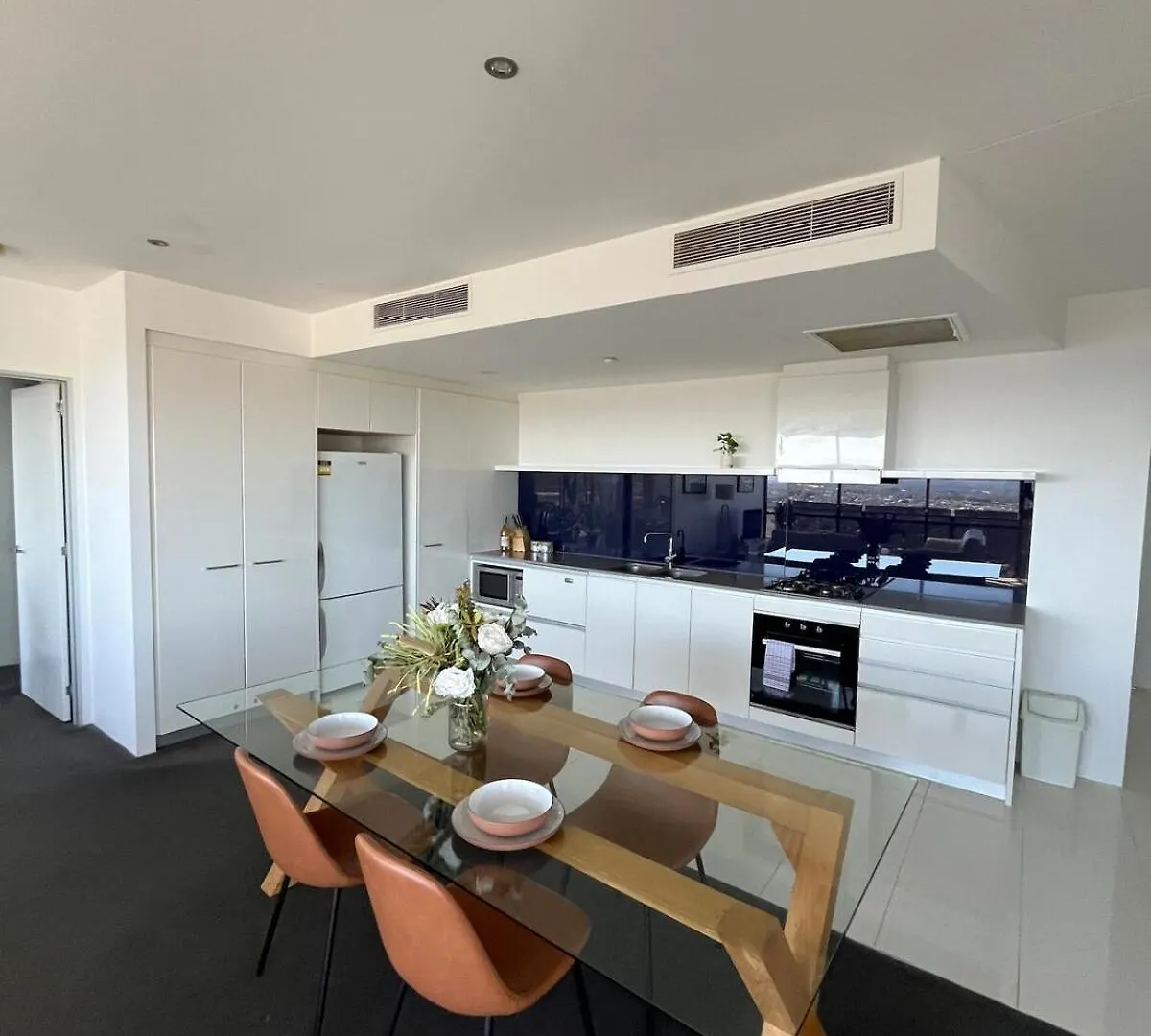 Circle On Cavil-Mantra-Fabulous View- Free Car Park- Spa-Central Location Gold Coast Hotel