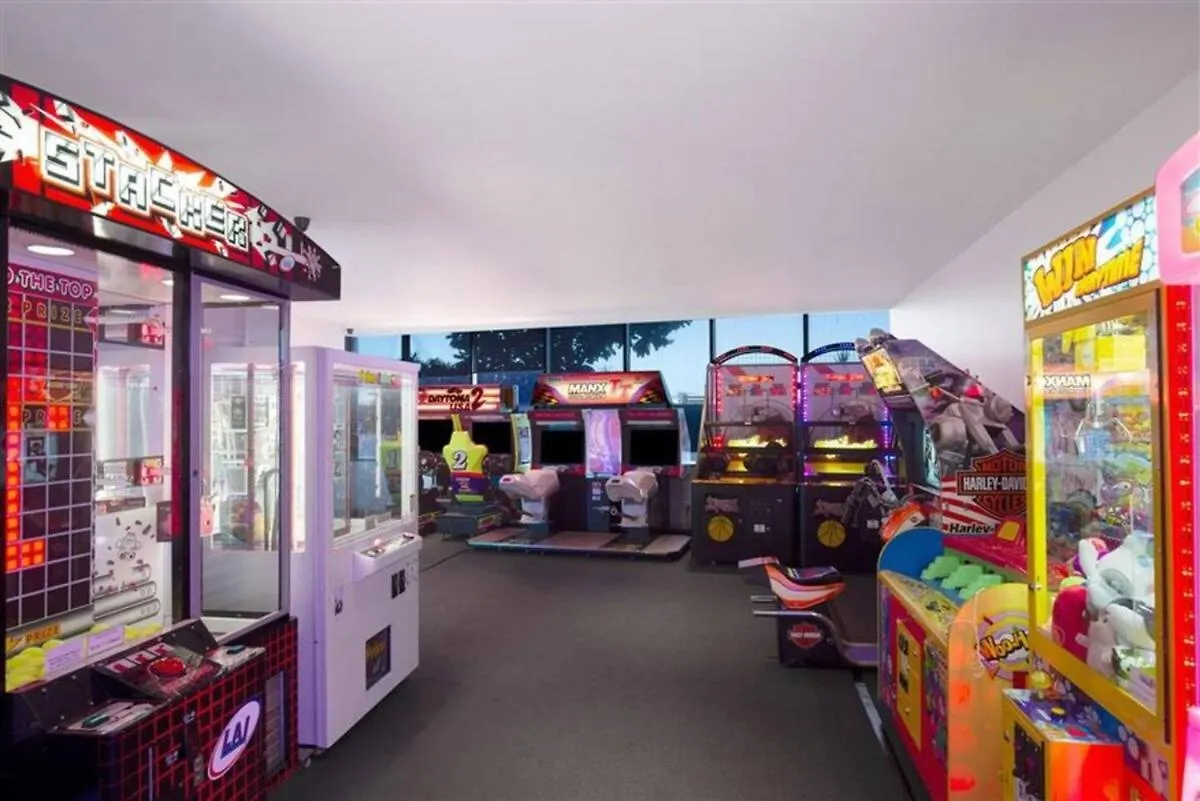 Circle On Cavil-Mantra-Fabulous View- Free Car Park- Spa-Central Location Gold Coast Hotel